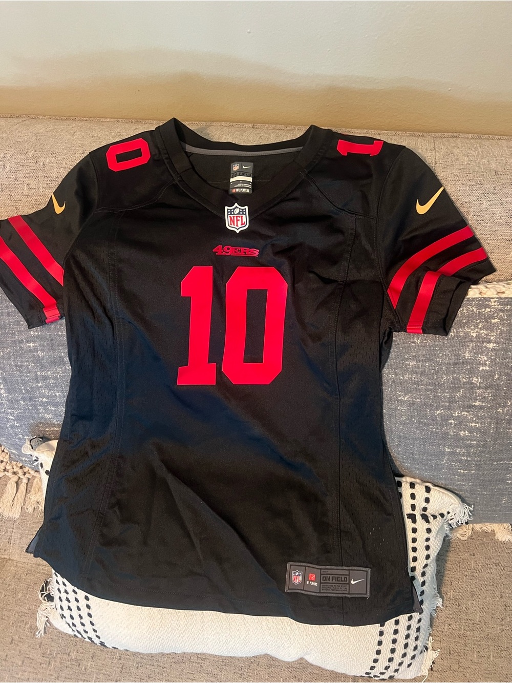 49ers Garoppolo NFL on field Women's Jersey